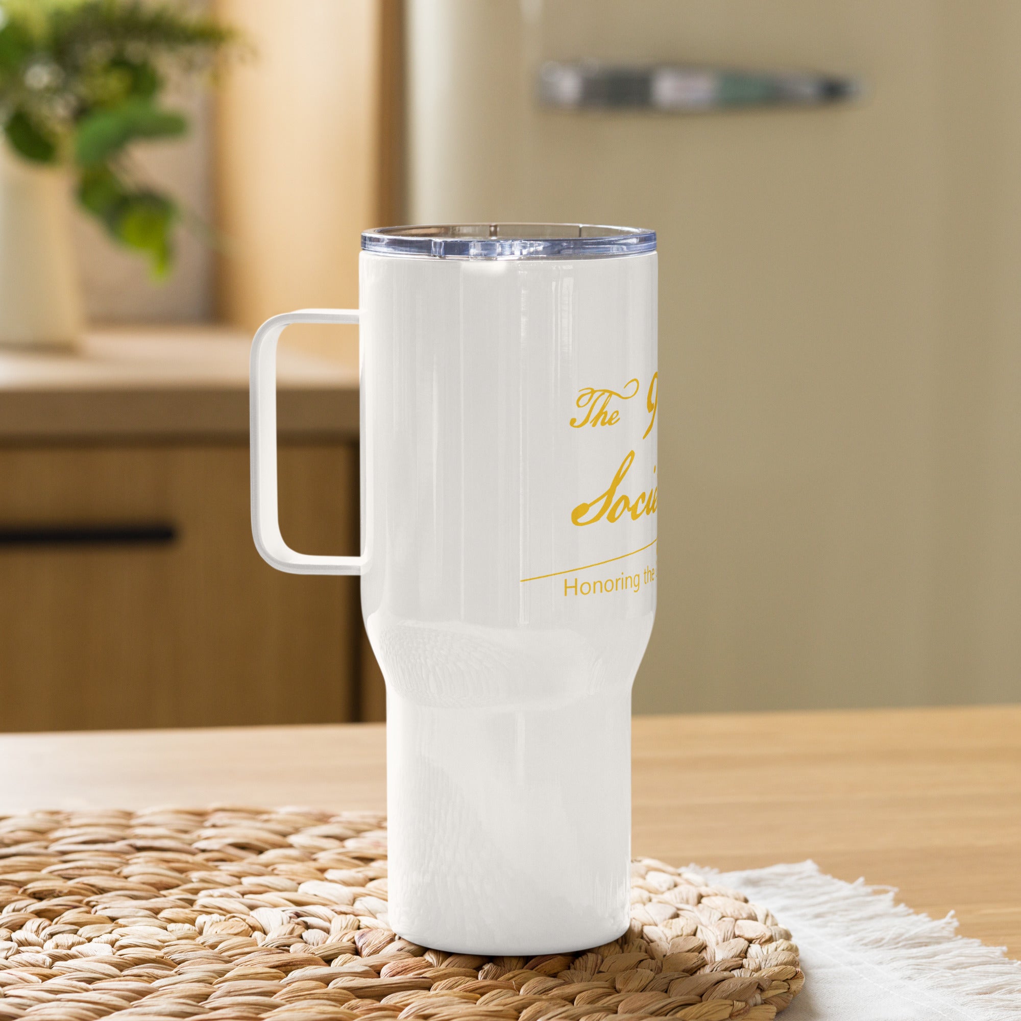 Travel mug with a handle image 3